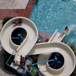 Quality 2 People Capacity Hotel Water Slide Straight Pool Slide Easy Installation wholesale