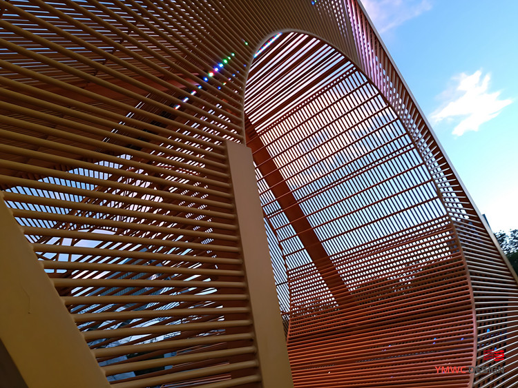 Stainless Steel Gallery Frame Park Landscape Installation for 's Public Green Spaces