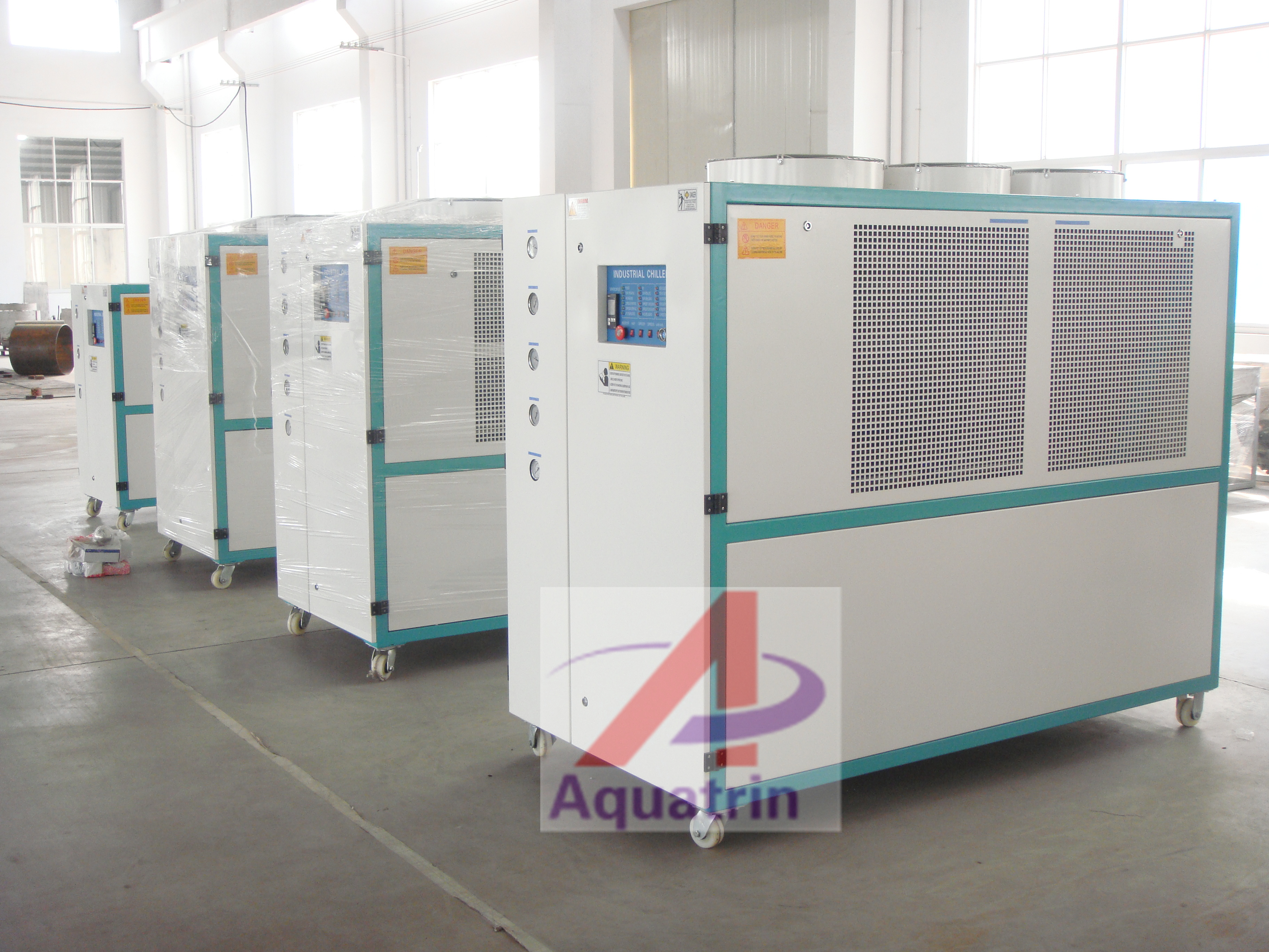 High Precision 500ml Alcohol Filling Machine 1.5KW Alcohol Bottling Machine