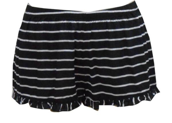 Flounce Bottom Black And White Horizontal Striped Shorts , Women'S Low Rise