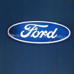 Ford Vacuum Coating Car Dealer Auto Sign/ Acrylic Car Dealer Car Logo and their