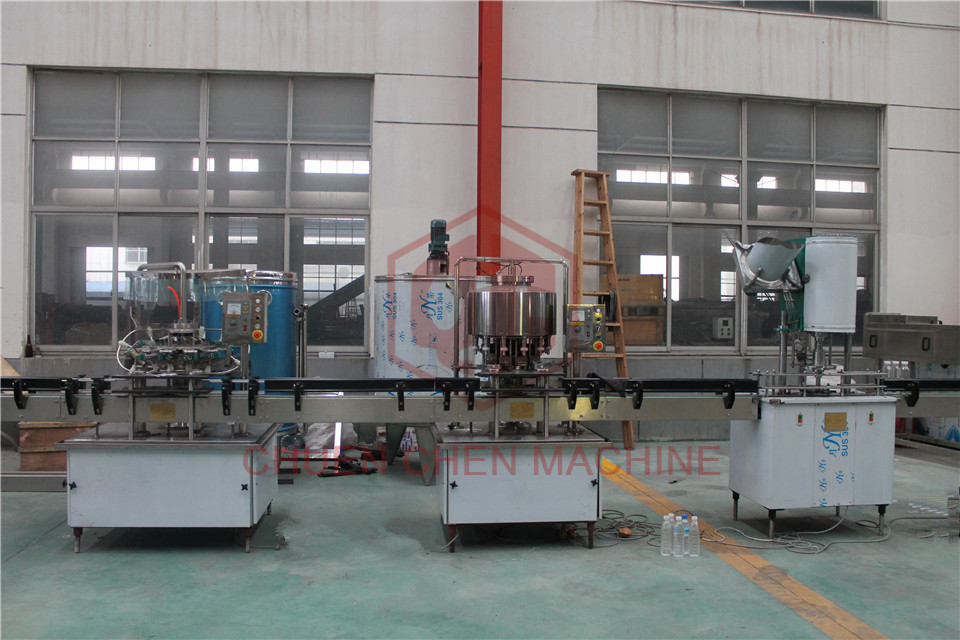 1500BPH Plastic Bottle Rinsing Water Filling And Capping Machine With CNP Pump