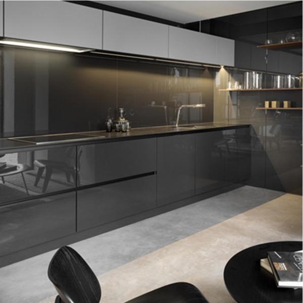 Italian Furniture Smart Kitchen Cabinets with Quartz Stone Countertop and