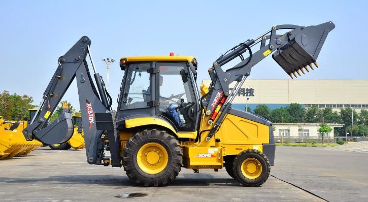 XC870K Heavy Earth Moving Machinery Mini Farm Tractor With Backhoe And Front End Loader