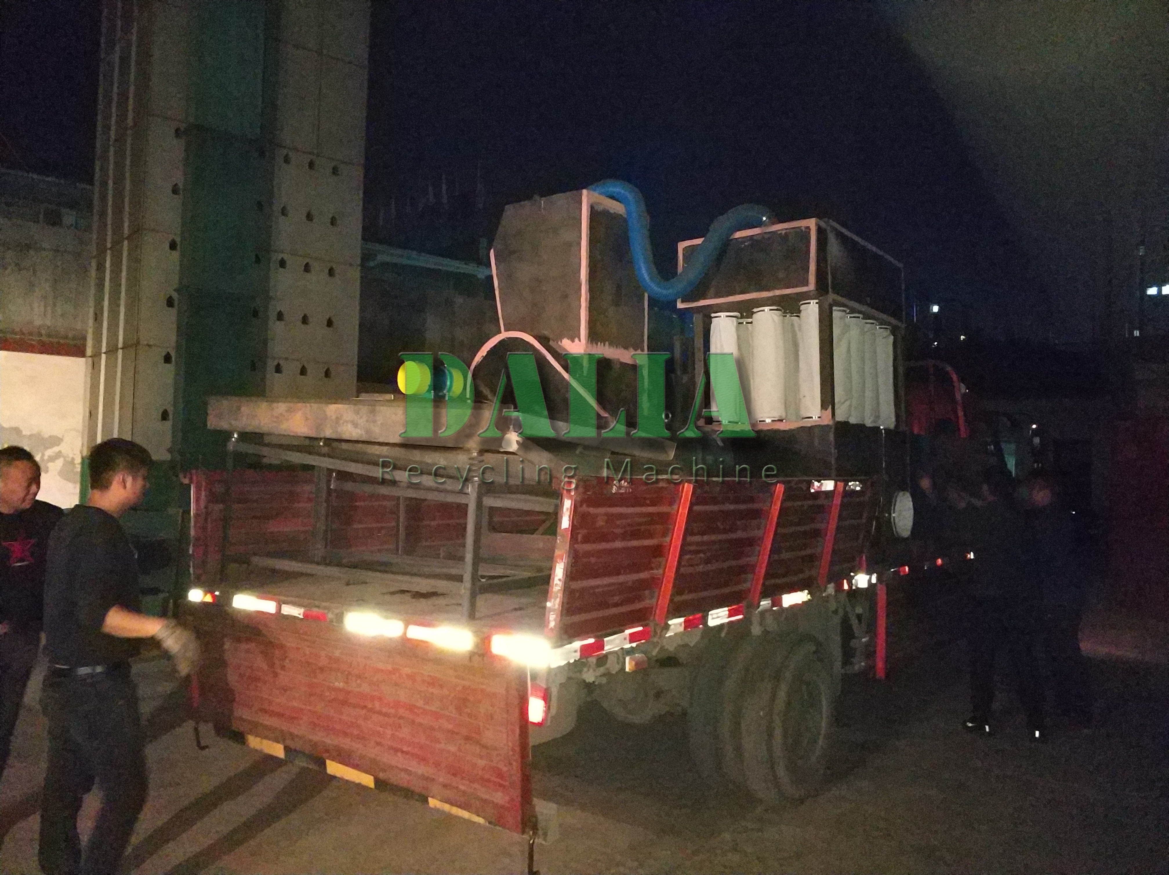 Custom Waste Copper Cable Granulator Machine 2500kg Weight ISO Compliant