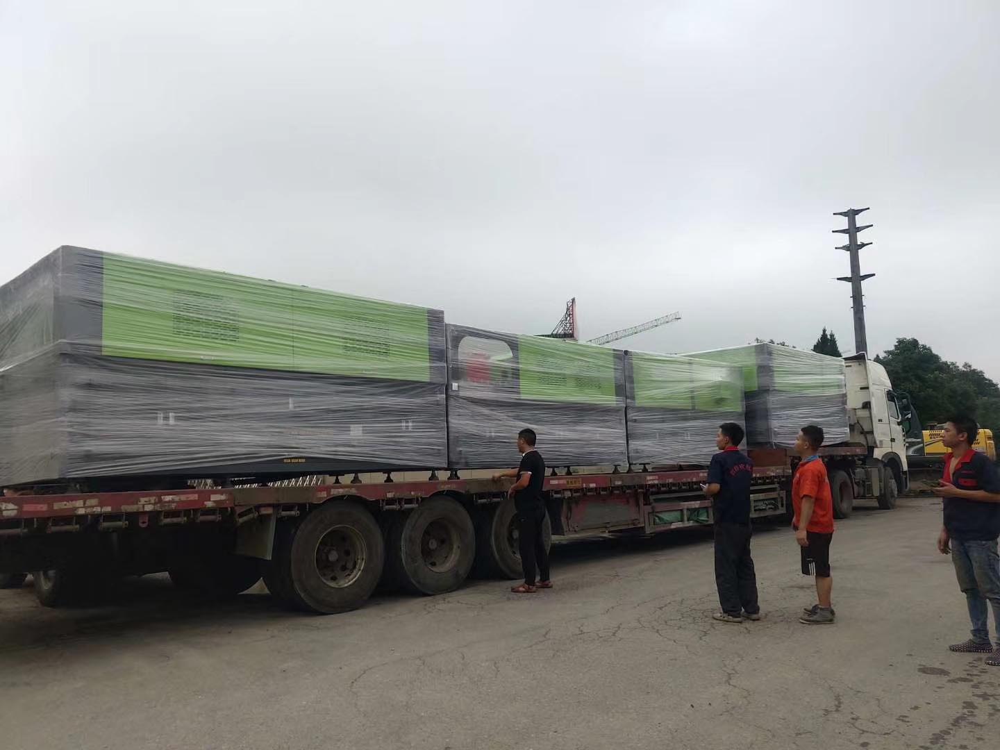 25-30 kW Power LGD-4-15 Plastic Pet Bottle Making Machine for Food Beverage Packaging