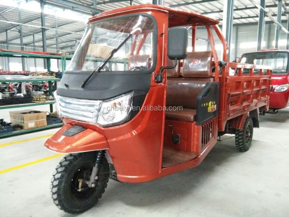 Adult Cargo Three Wheel Motorcycle 200cc 250cc Windproof Tricycle In Mexico Good