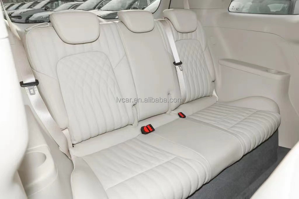 2023 Voyah Dreamer EV Pure Electric MPV for Mid to Large Scale Market Naturally Aspirated