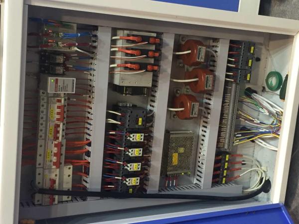 Vacuum press machine-China