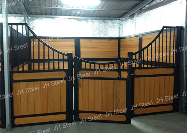 3m X 2.2m European Horse Stalls , Horse Stable Stall Safety For Farming