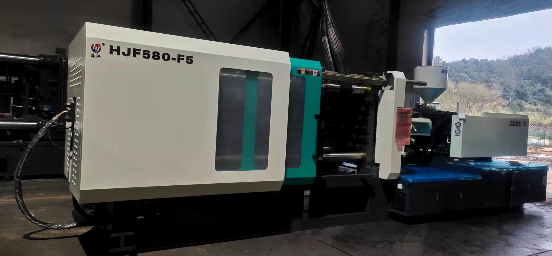 PLC Controlled PET Preform Injection Molding Machine with AC380V/50Hz/3Phase Power Supply