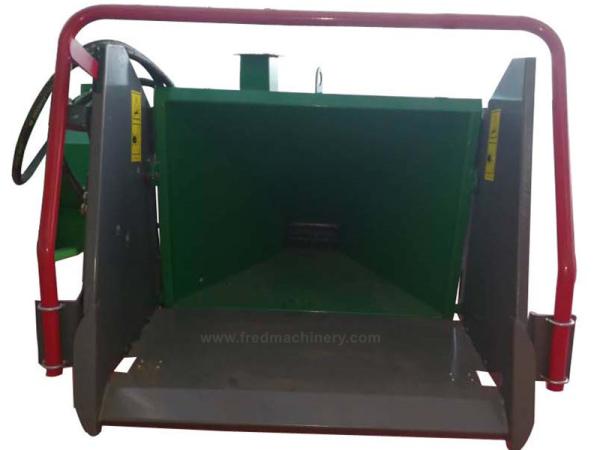 4 Cutting Knives 3 Point Wood Chipper 7 Inch With Double Horizontal Rollers