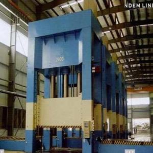 Quality Plastic Materials Straight Side Press , 2000 Ton Hydraulic Press Equipment wholesale
