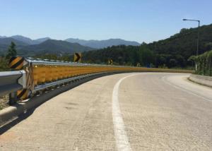 Quality Highway Crash Cushion Barrier Safety Roller Fence For Fork Road wholesale