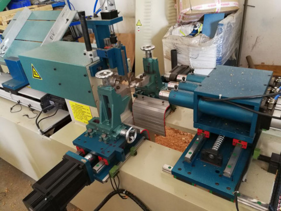 CNC wood lathe wooden handle making machine with form cutter full automatic drilling sanding functions