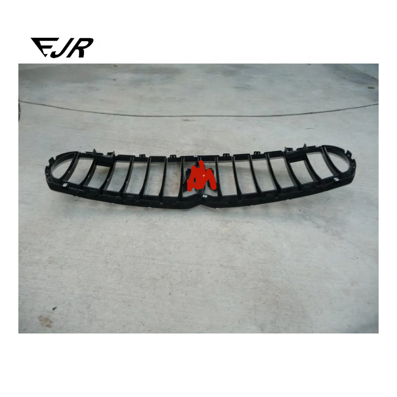 670013782 Front Grille - Bright Chrome For Quattroporte