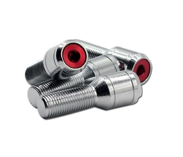 Automotive Closed Locking Wheel Nuts Bolts Titanium Material With 5 Screws 2