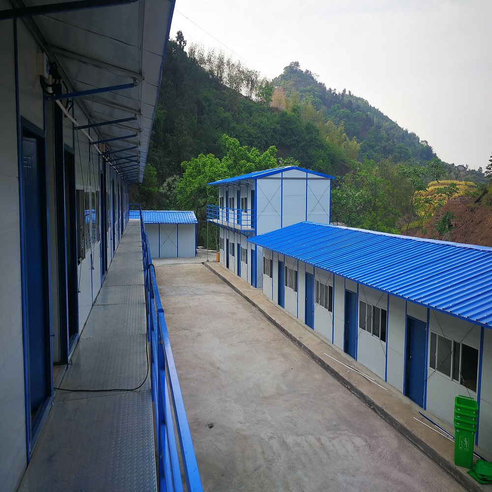 Modern K Type Light Steel Structure Prefab House With PVC Sliding Window
