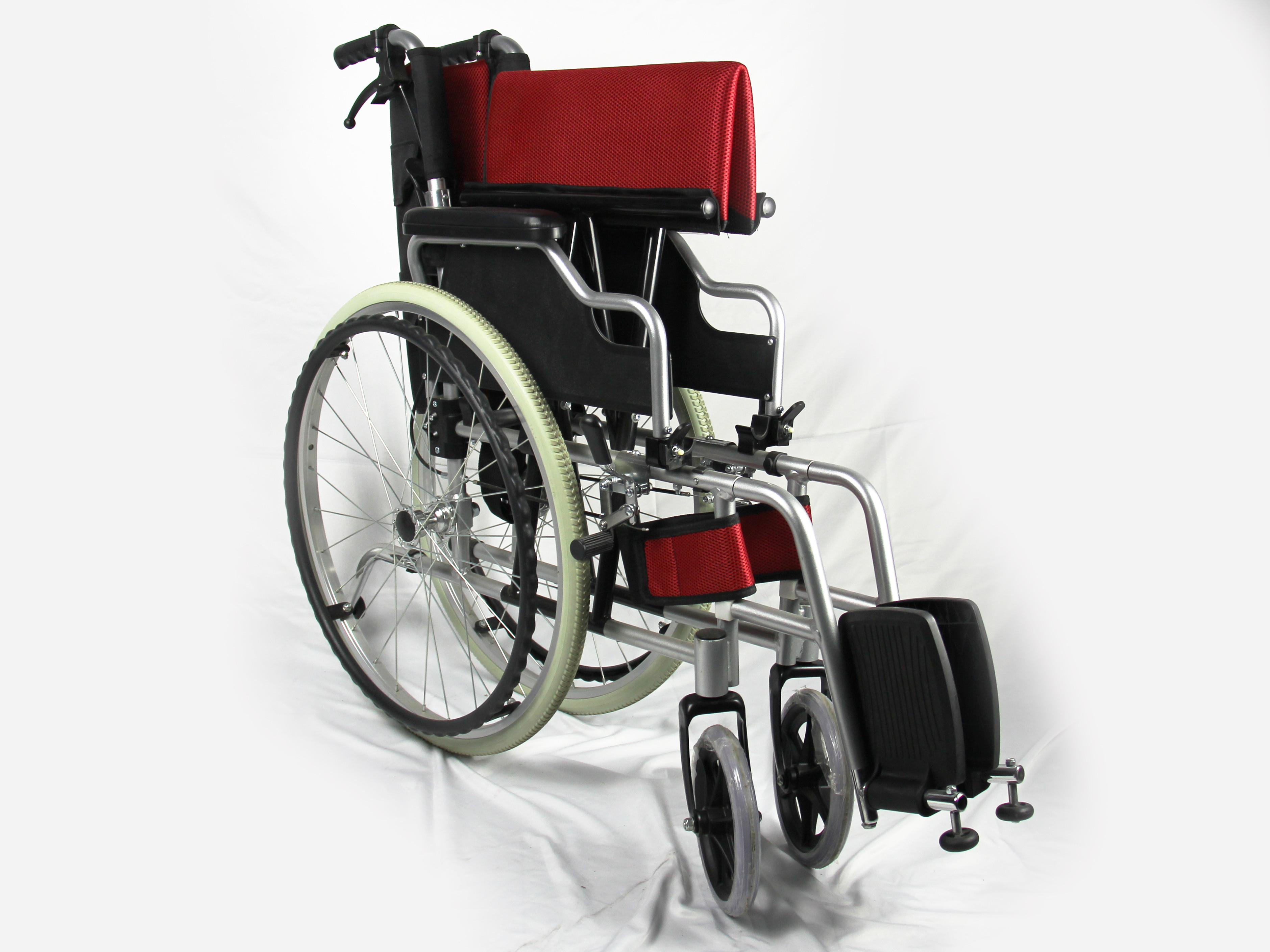 Premium Collapsible Aluminum Manual Wheelchair With Pneumatic Rear Wheel