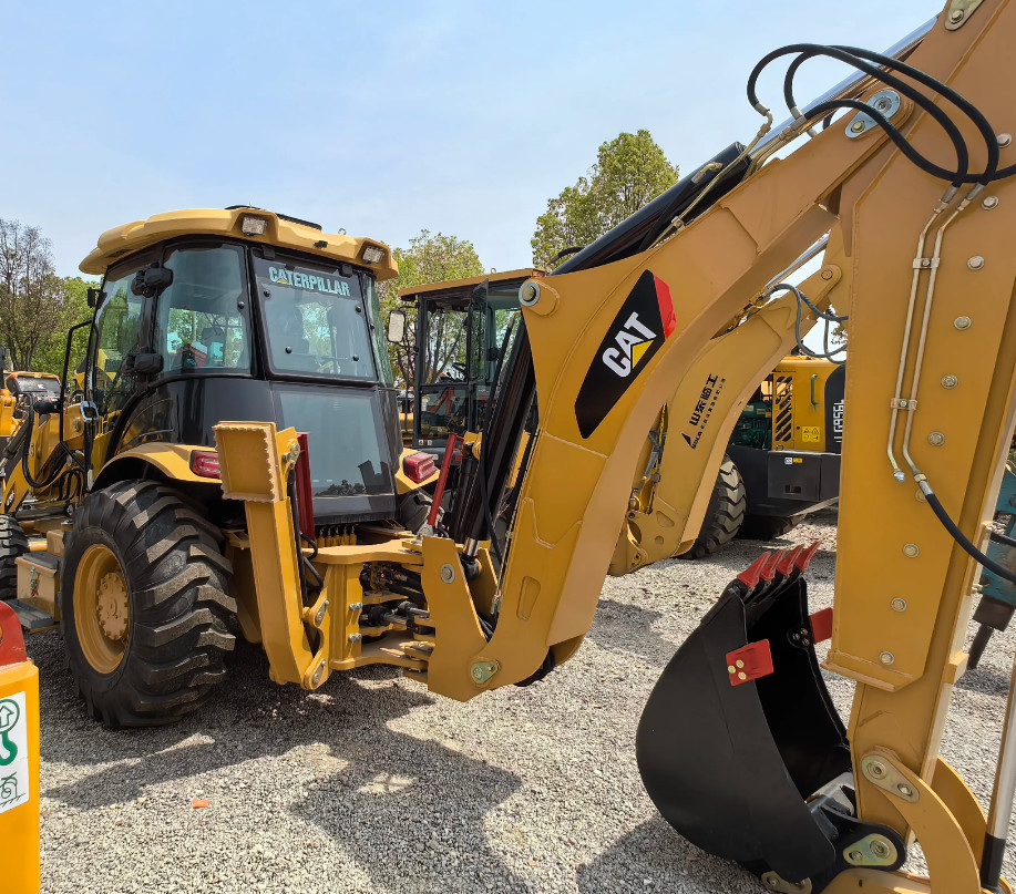 Front Second-Hand Excavator Loader JBC Carter 420