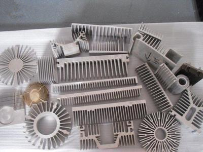 China Extruded Aluminum Flower Led Heat Sink Manufacturer of Custom Heatsinks for Led Light Cooler Profile Bar Housing