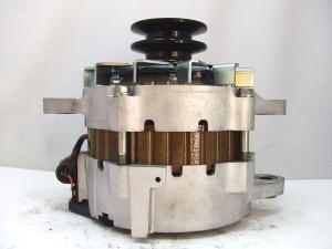 Quality ISUZU GIGA 90A ALTERNATOR A009TU4484 1812006473 wholesale