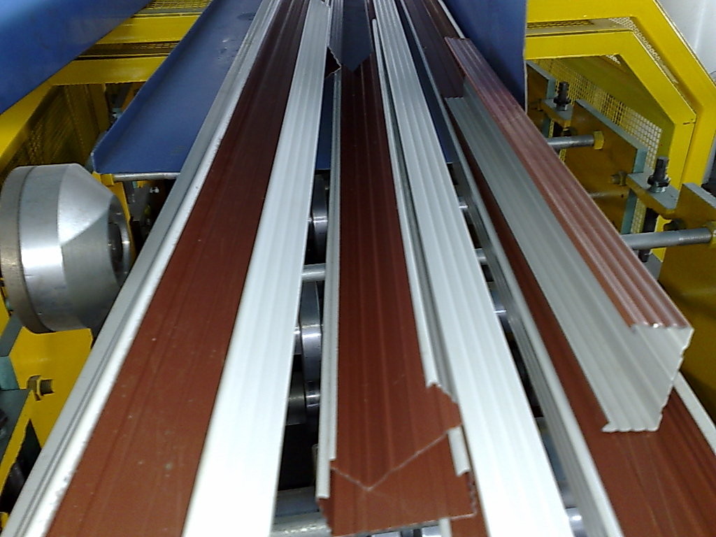 Galvanized Stud And Track Roll Forming Machine , Sheet Metal Roll Forming Machines