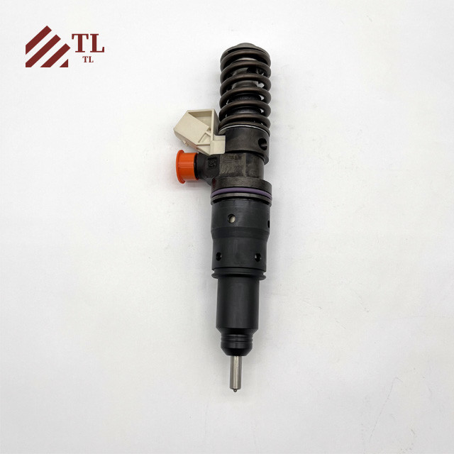 23848048 24111932 24290492 24309482 85013914 Fuel Injector for Volvo Construction Machinery Parts