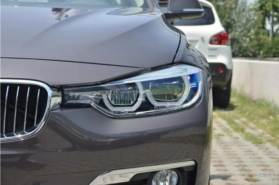 Multifunctional Automotive Car Paint Havana Grey Color Harmless