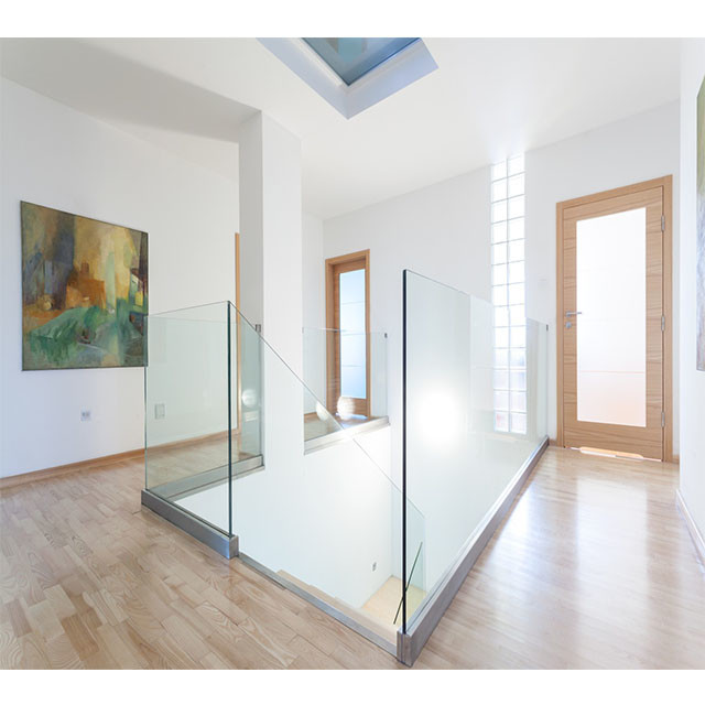 Toughened Internal Glass Balustrades For Internal Landing Voids Class Staircase