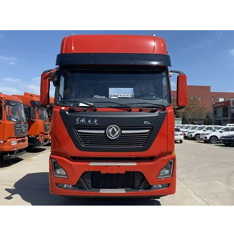 Chenglong M3 CNG Tractor Trailer With 14 Forward Shift Manual Transmission