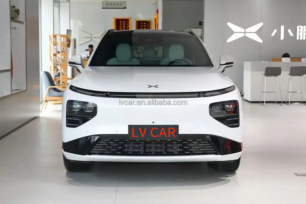High Speed Electric SUV Car 2023 Xpeng G9 with Panoramic Sunroof and 702km Range