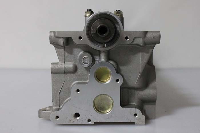 Durable NISSAN RD28 Cylinder Head Assembly For 11040VB301 11040-VB301