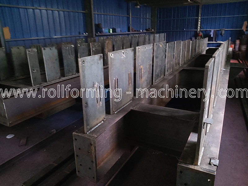 32 Station Thickness 1.4 1.5mm Floor Deck Roll Forming Machine