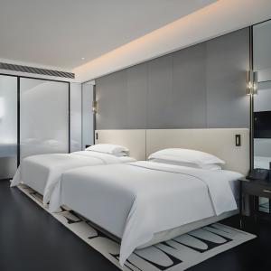 Quality Guangdong Foshan Hardwood Veneer Hotel Guest Room Furniture Furnishings Custom wholesale