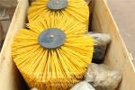 100W Nylon Body Cow Scratching Brush , Yellow Hanging Type Cattle Brush