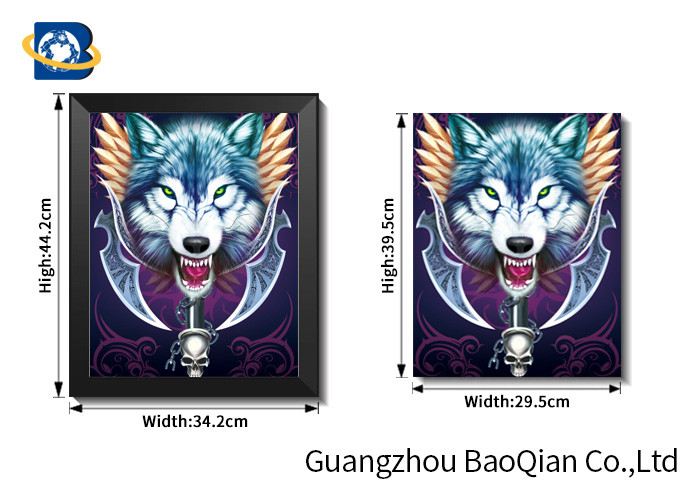 Wall Art Framed Lenticular Poster 3D , Wolf Animal Image Flip Effect PVC / MDP Frame