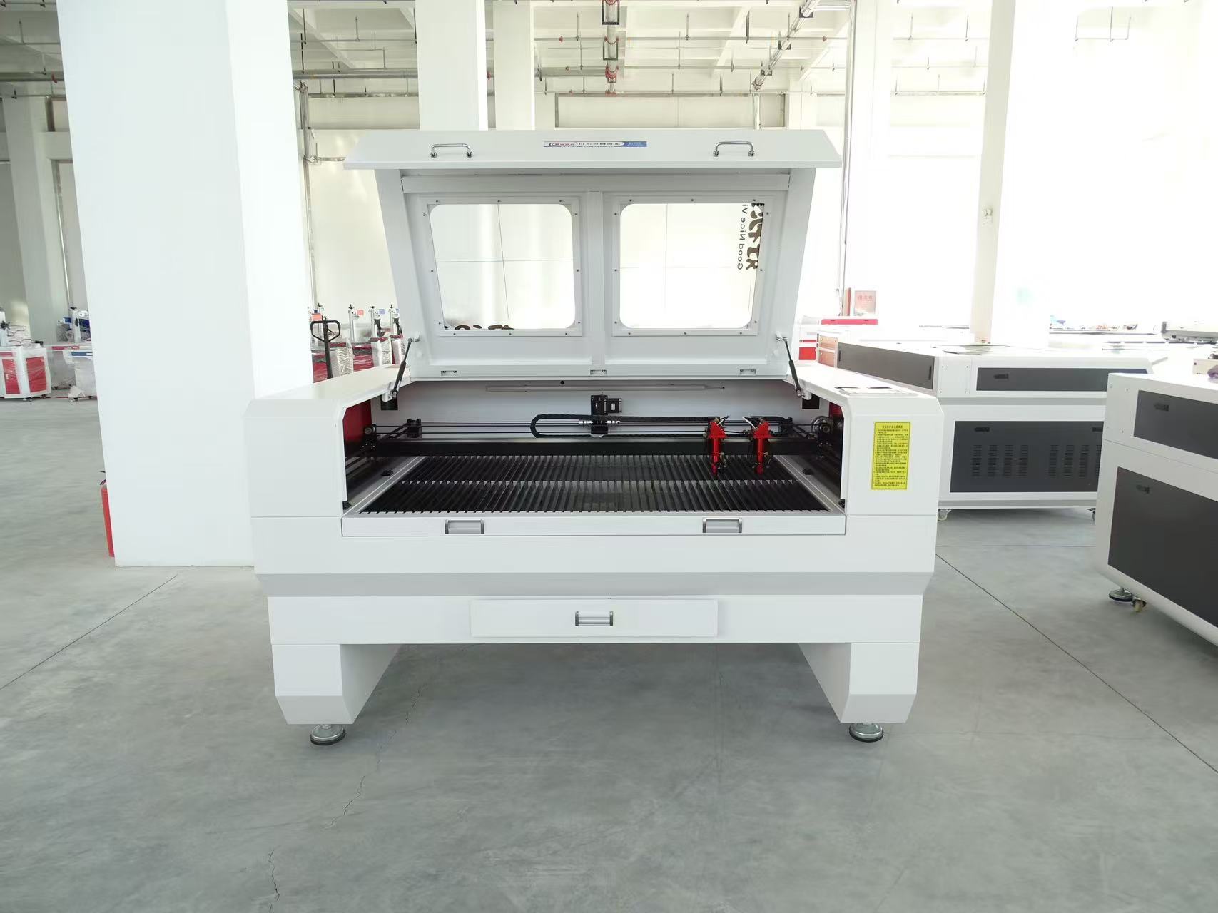1300*900mm Laser Cutting Machine With 2 Heads 130W 150W Acrylic Wood MDF