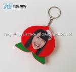 OEM Funny Red Peach Shaped Musical Keyring , Custom Talking Keychain