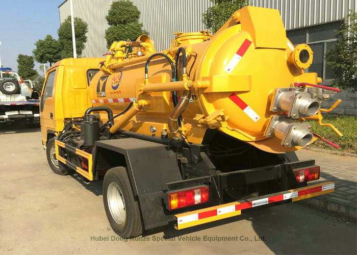 Foland 2000L Septic Vacuum Trucks For Sewage Suction In Municipal Sanitation
