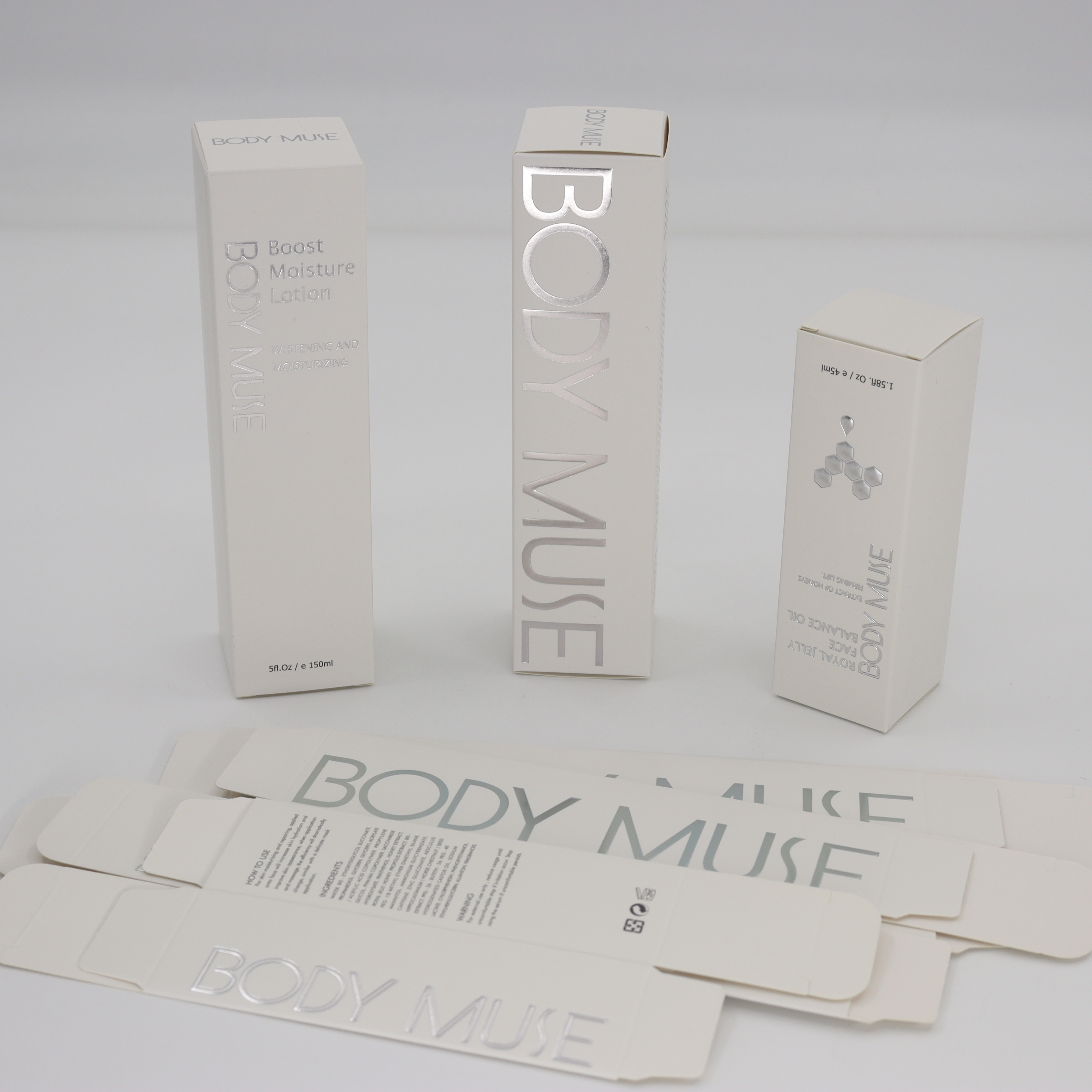 Wholesale Simple Customized Cosmetics Packaging Boxes Essential Oil Packaging Box Skincare Card Box With Silver Stamping Logo