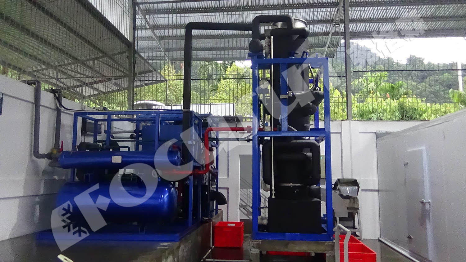 2 Tons Small Industrial Tube Ice Machine 2021 Design Field Maintenance and Repair Service