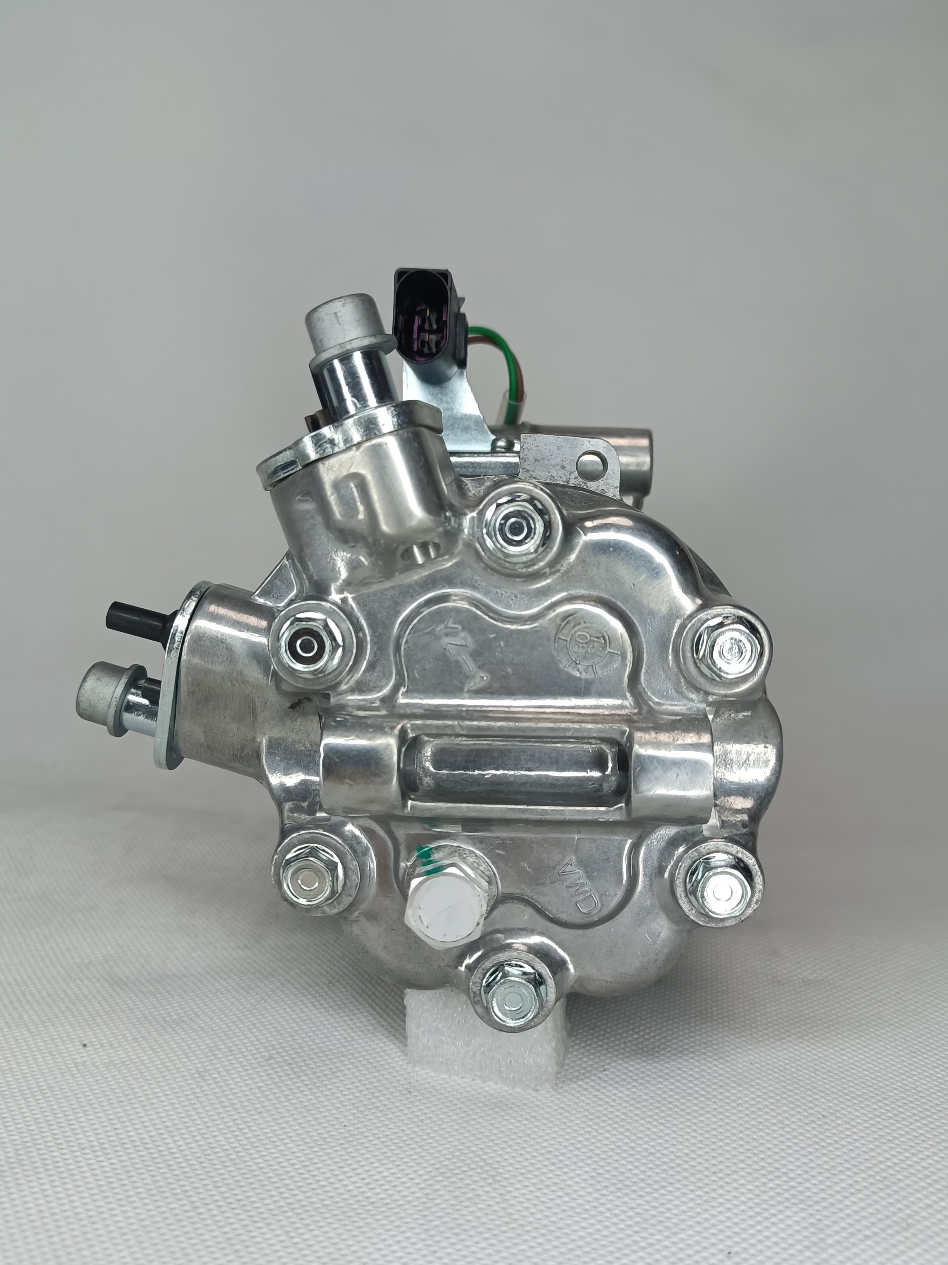 Auto Ac Conditioning Compressor For Volkswagen Polo 1.4 6V12 6RD820803D Compressor Assembly