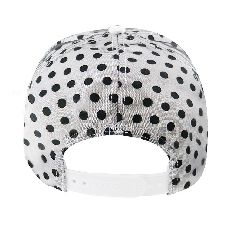 White Printed Long Brim Baseball Hat , Trendy Outdoor Ladies Sports Hats