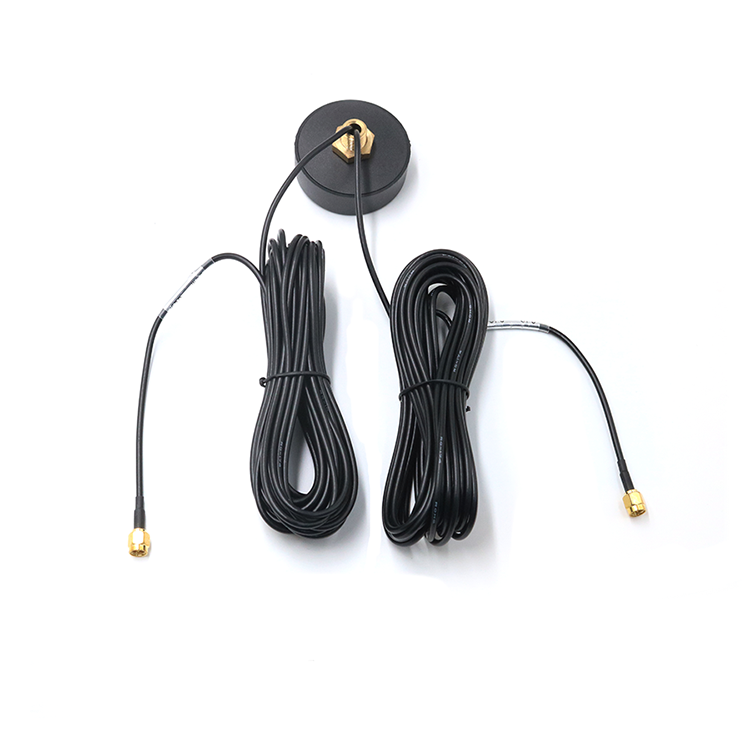 28dBi Gain GSM GPS GNSS Combined Antennas Outdoor Screw Mount Combo Mimo Antenna
