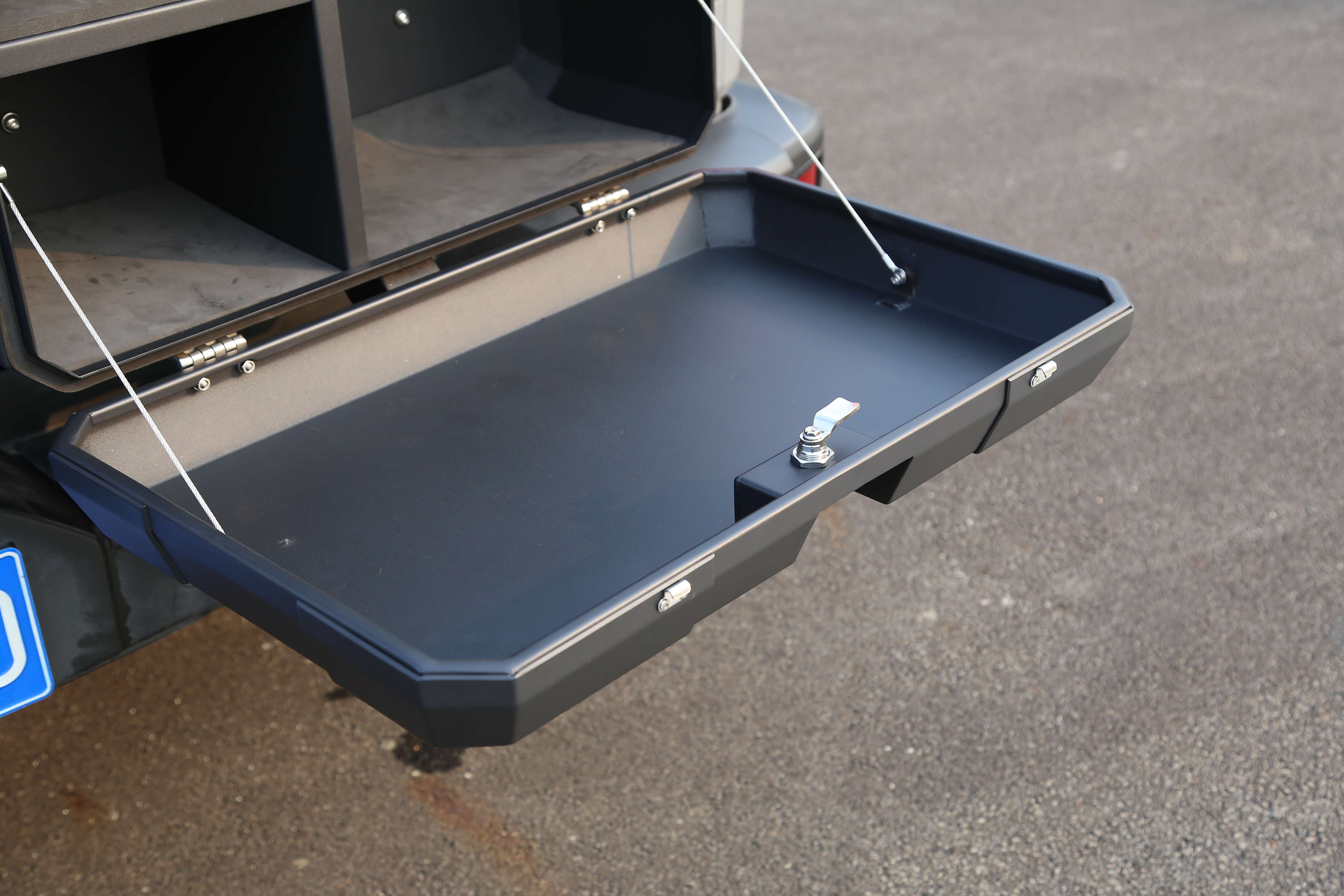 WEY TANK 300 Rear Door Outside Storage Box Bag Aluminum Alloy JEEP Fit Net Weight 13.4kg