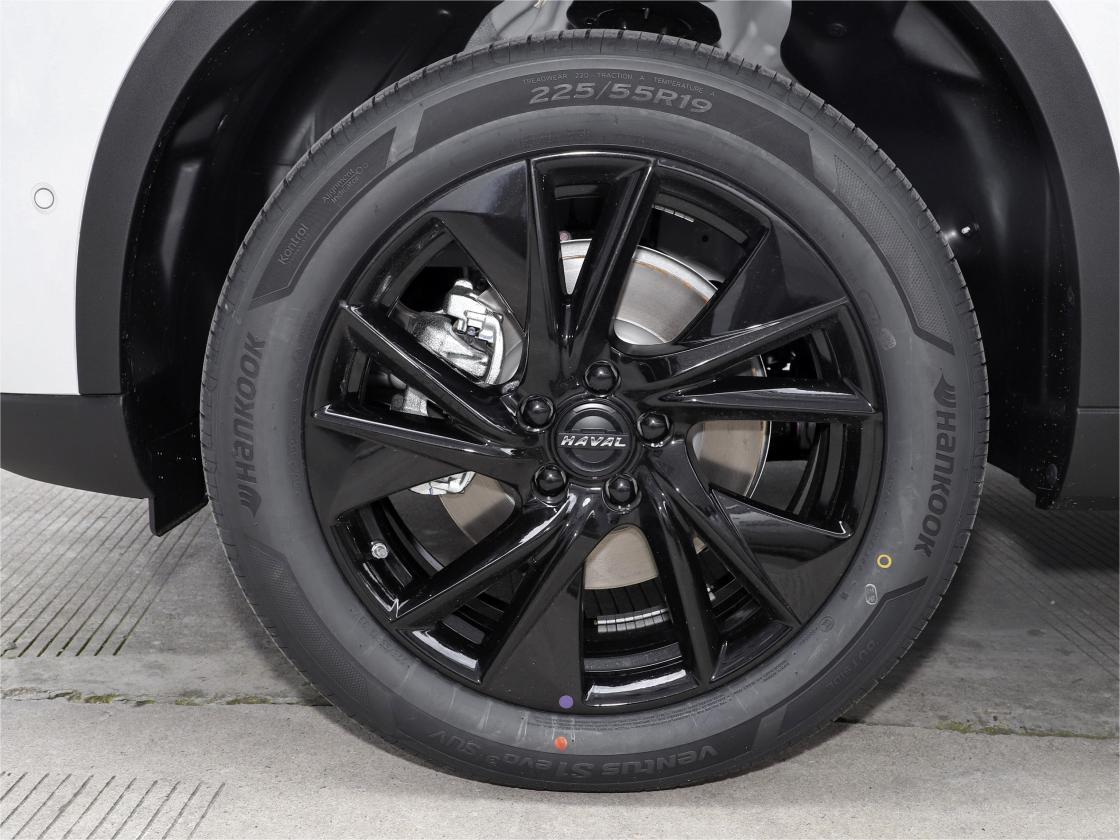 2022 2023 Model 1.5T 2.0T Haval H6 Gasoline Car LED Light 12 Metal Leather Multi-function Automatic Haval F7 Sunroof