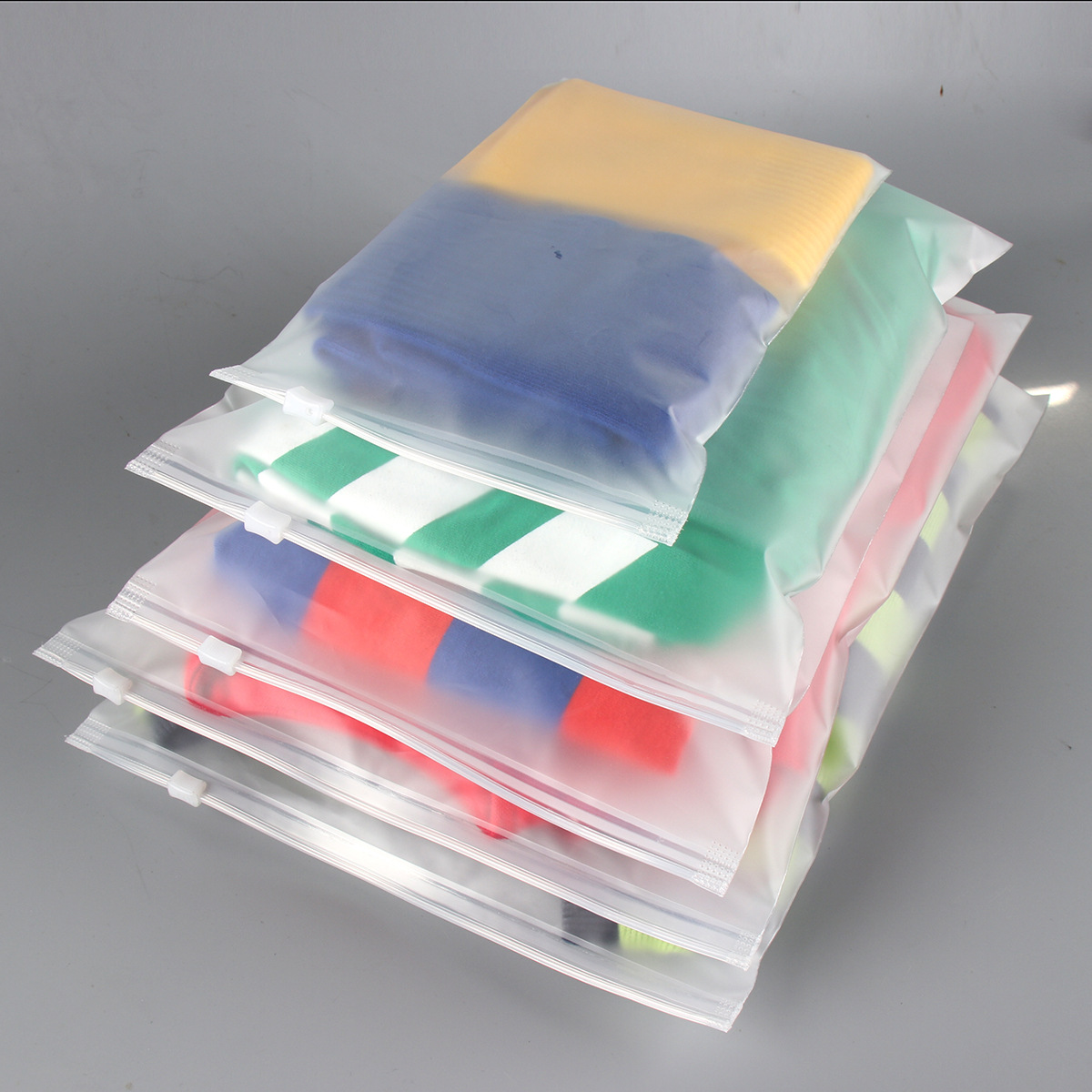 Frosted LOGO Custom Packaging Bags For Clothing PVC Transparent Zip Lock Pouch