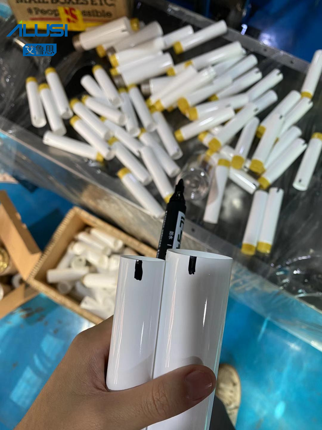 Automatic toothpaste, ointment, cosmetic cream tube filling sealing machine