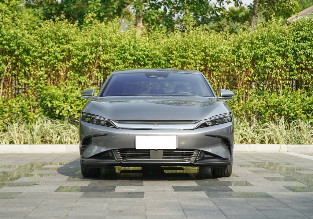 High Speed China Made 4 Wheels Han EV Car New Energy Electric Cars For B YD
